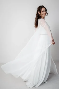 Braut Cape mit langer Schleppe – Oriana noni