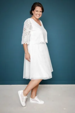 Braut Sneakers mit Spitze und Satinschnürsenkeln - Nelli Pearl Lace