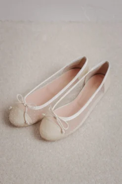 Brautschuh mit Tupfen - Marilyn Daphne Perla rund Pretty Ballerinas