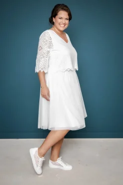 Kurzer Plus Size-Braut Rock in Ivory – Evie noni Curvy
