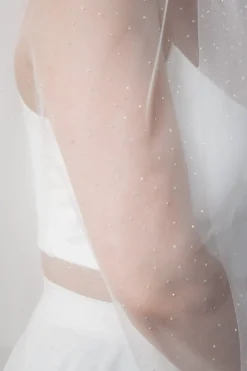 Langer, verzierter Schleier | The Perfect Bridal Company
