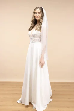 Langer, verzierter Schleier | The Perfect Bridal Company