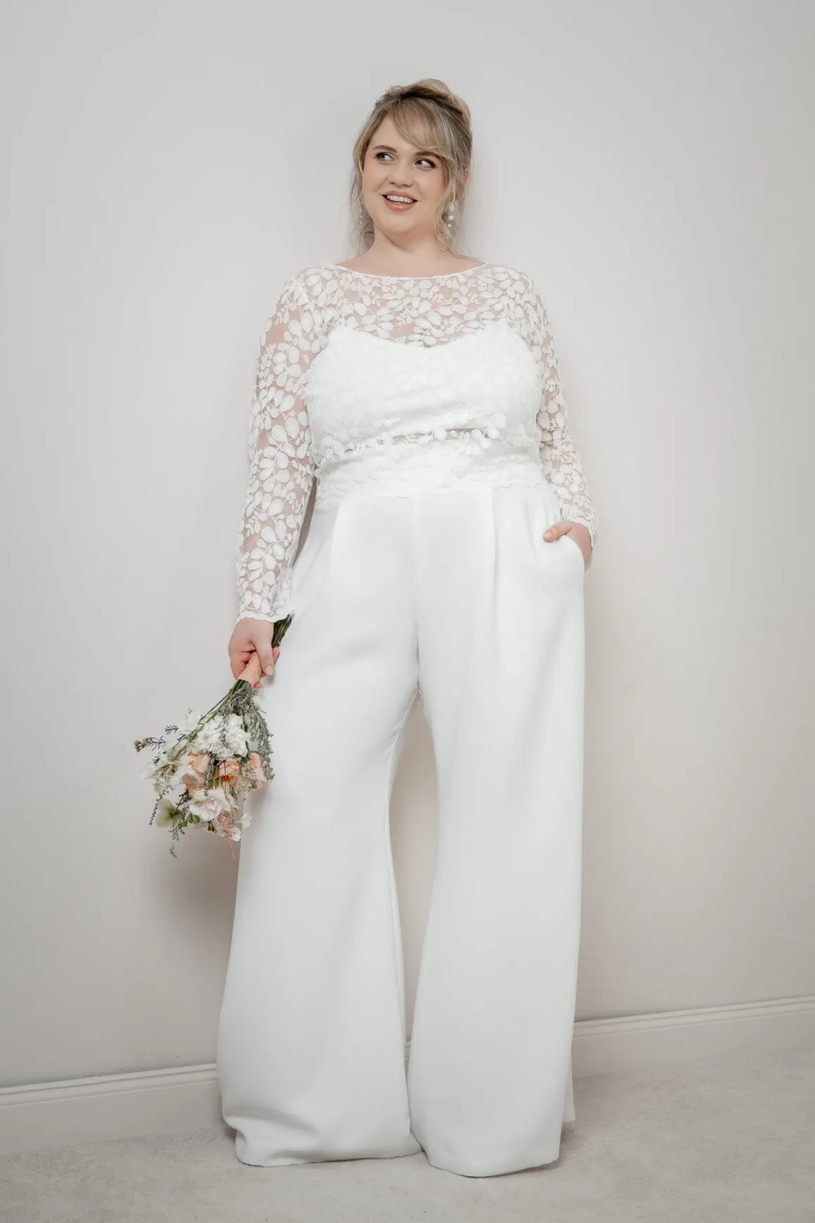 Plus Size Braut Hose mit weitem Bein – Zari noni Curvy