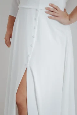 Plus Size Braut Rock mit Schlitz und Zierknöpfen – Eira noni Curvy