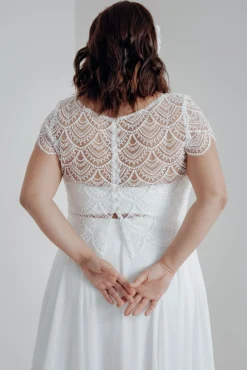Schlichtes Top mit Herzausschnitt – Pina noni Curvy