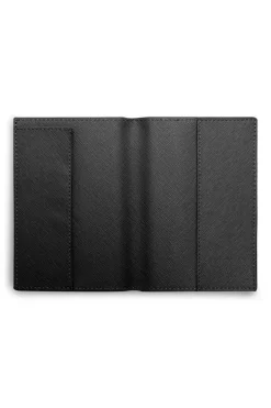 Schwarze Reisepasshülle für den Bräutigam – Katie Loxton