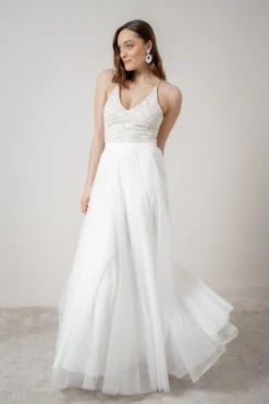 Showroom Only: Braut Rock in Ivory aus Softtüll – Christy noni Selected