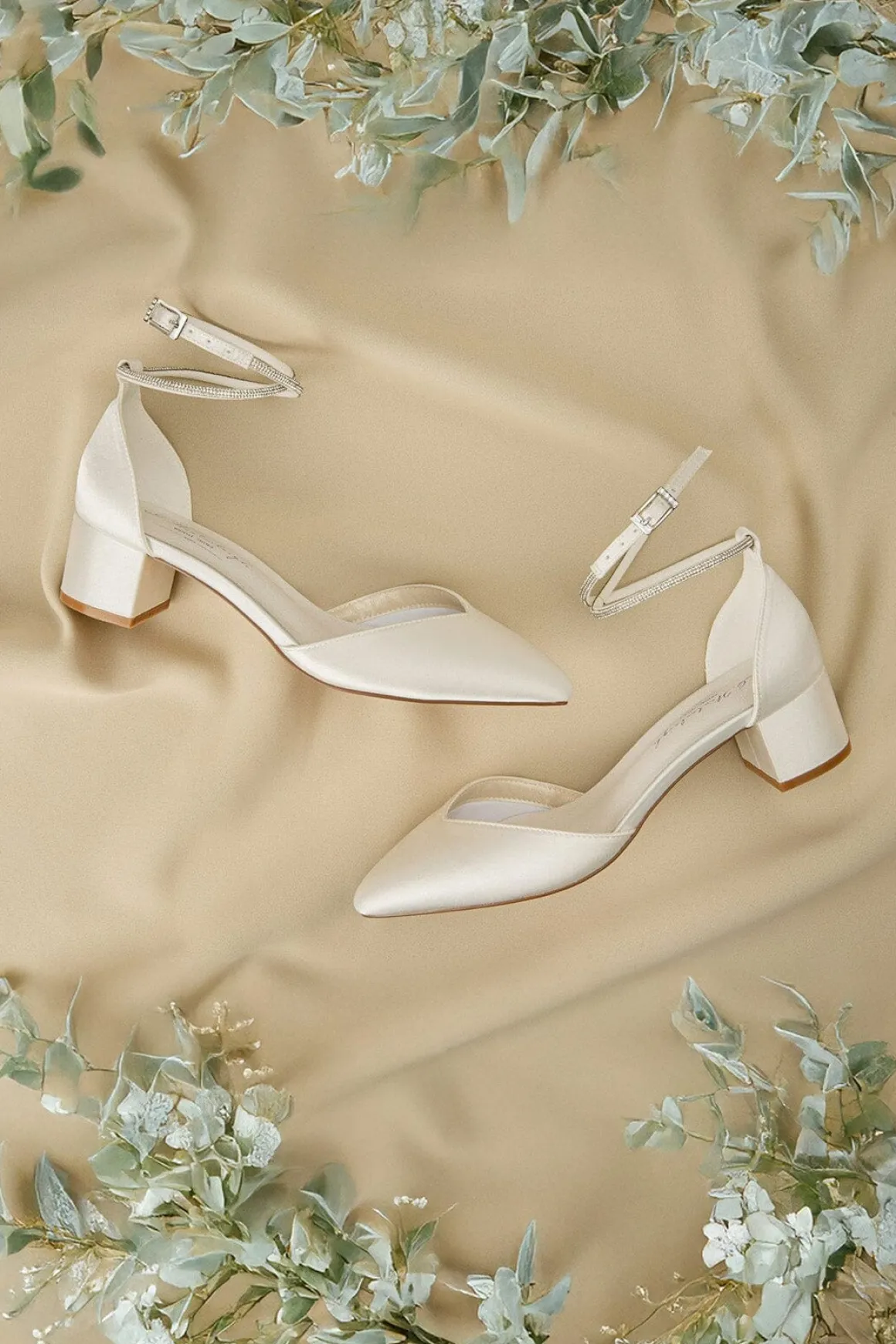 Spitze Brautschuhe – Inez Ivory Satin | G.Westerleigh