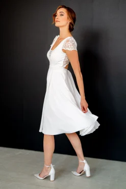 Standesamt-Brautkleid mit Rückendetail – Nelie noni One